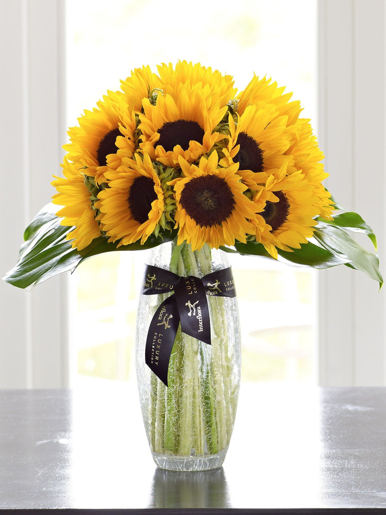 Натюрморт с подсолнухами