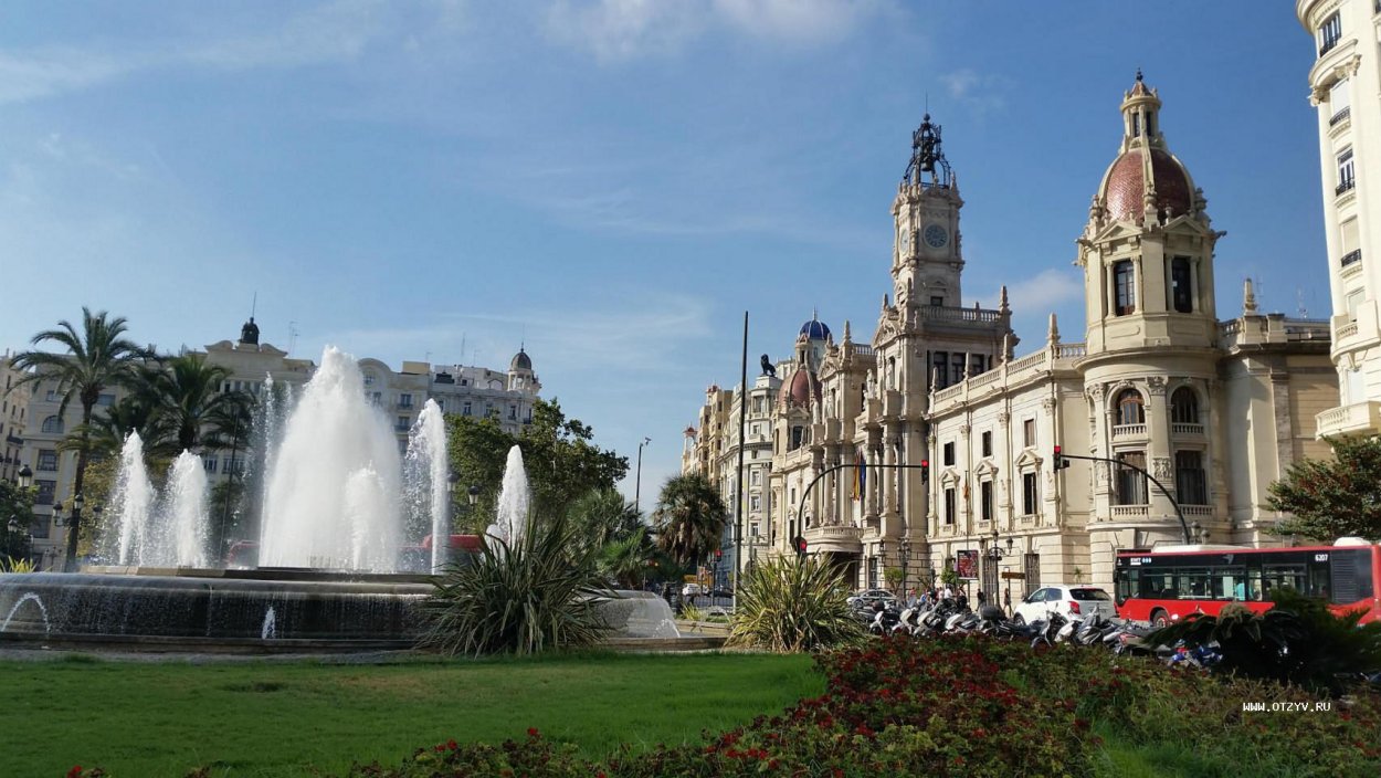 Город искусств и наук в Валенсии l’Umbracle