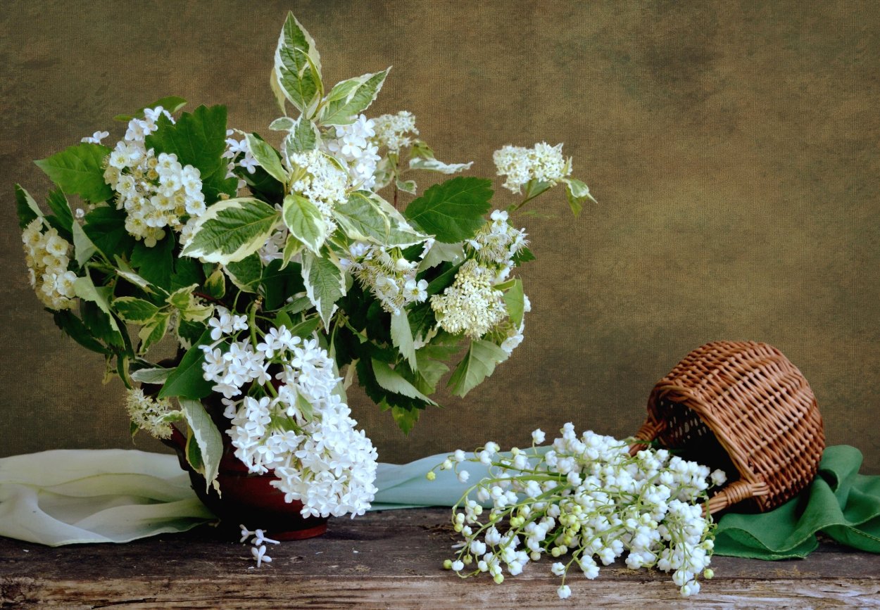 Сирень и Ландыши