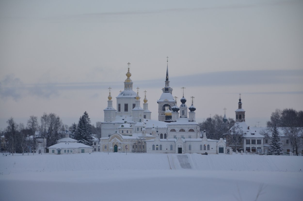 Великий Устюг Соборное Дворище зимой