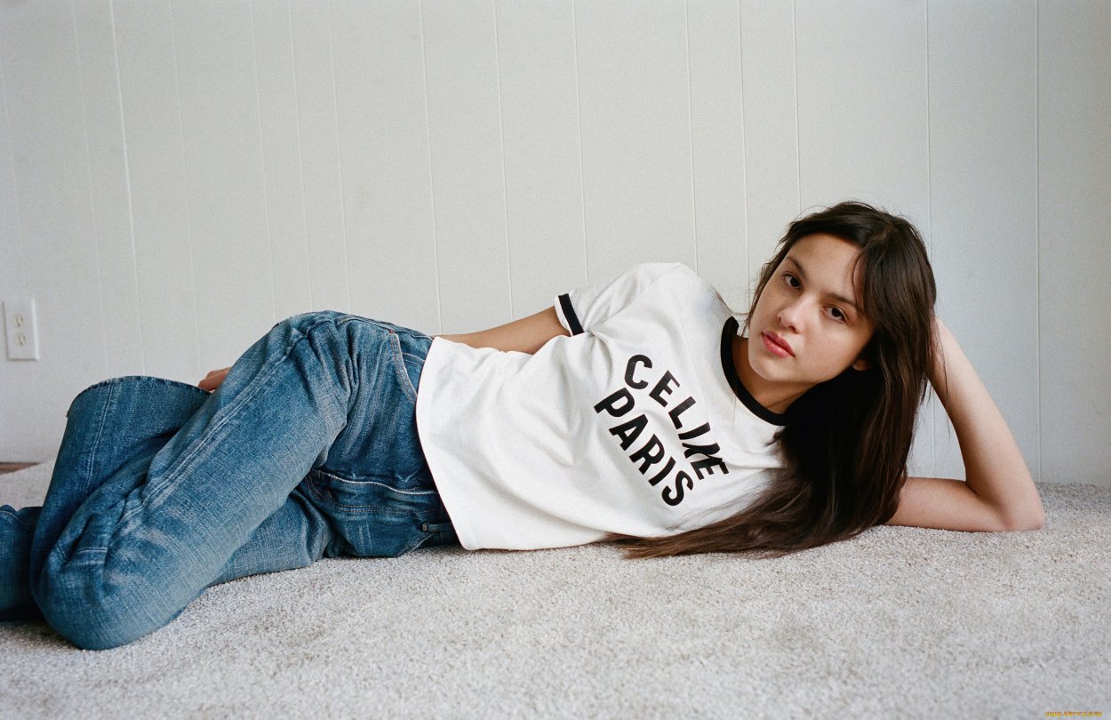 Оливия Родриго