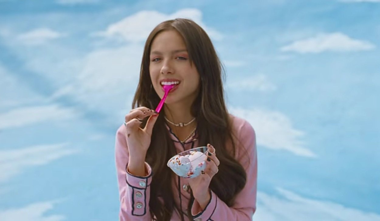 Оливия Нетта