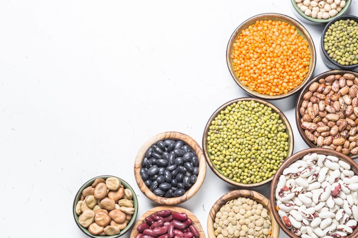 Красивые рамки с семенами бобовых