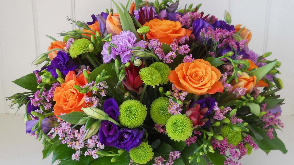 Красивый букет цветов