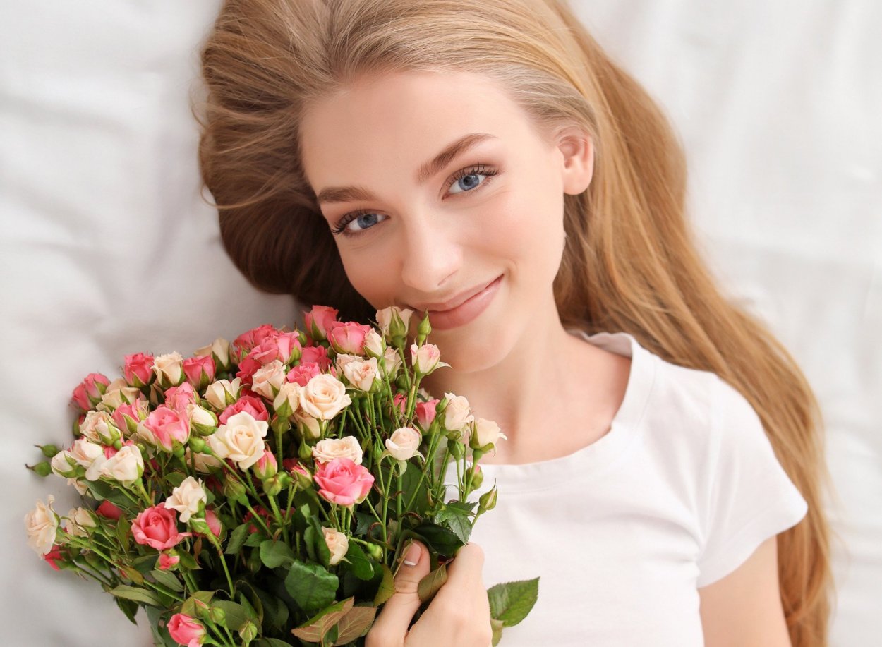 Букет цветов дома для инсты