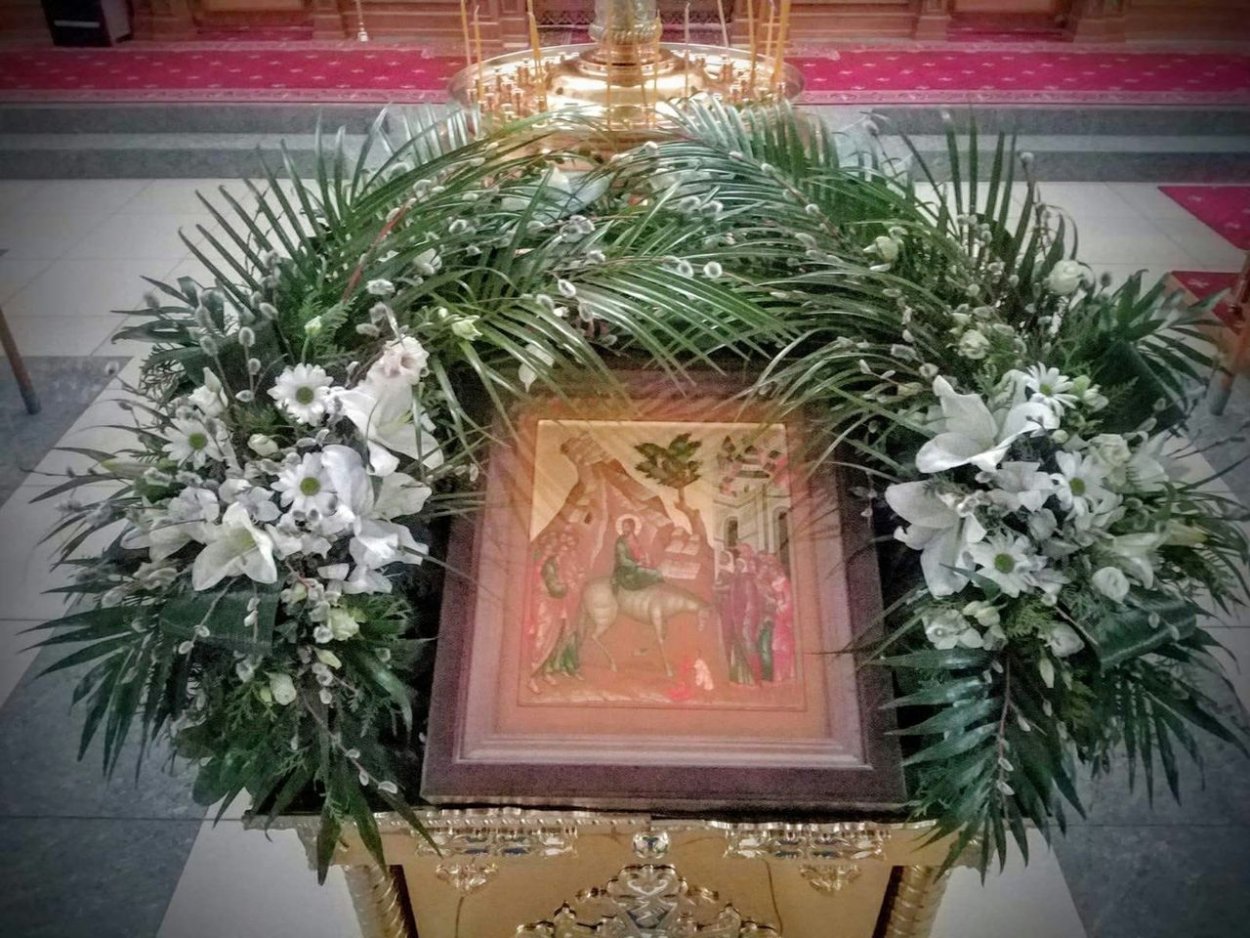 Храмовая флористика икона Николая Чудотворца