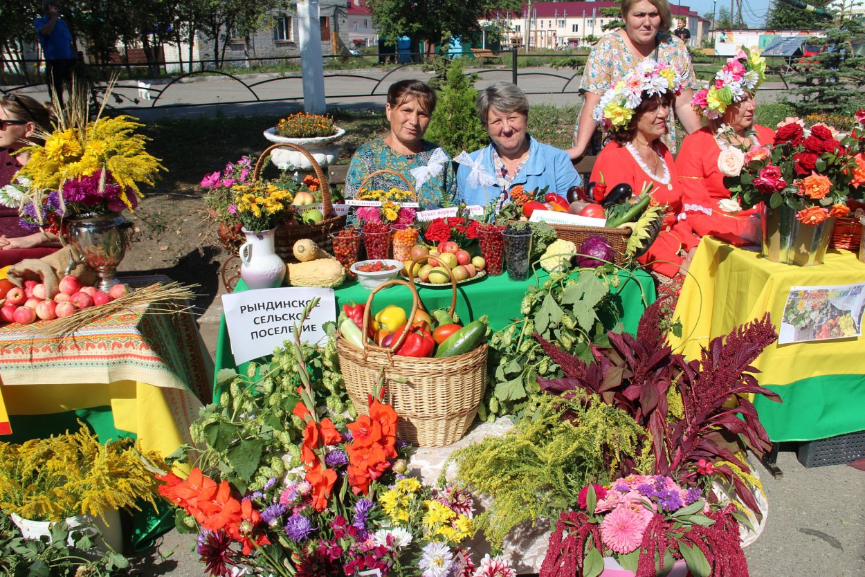 Праздник цветов в городе