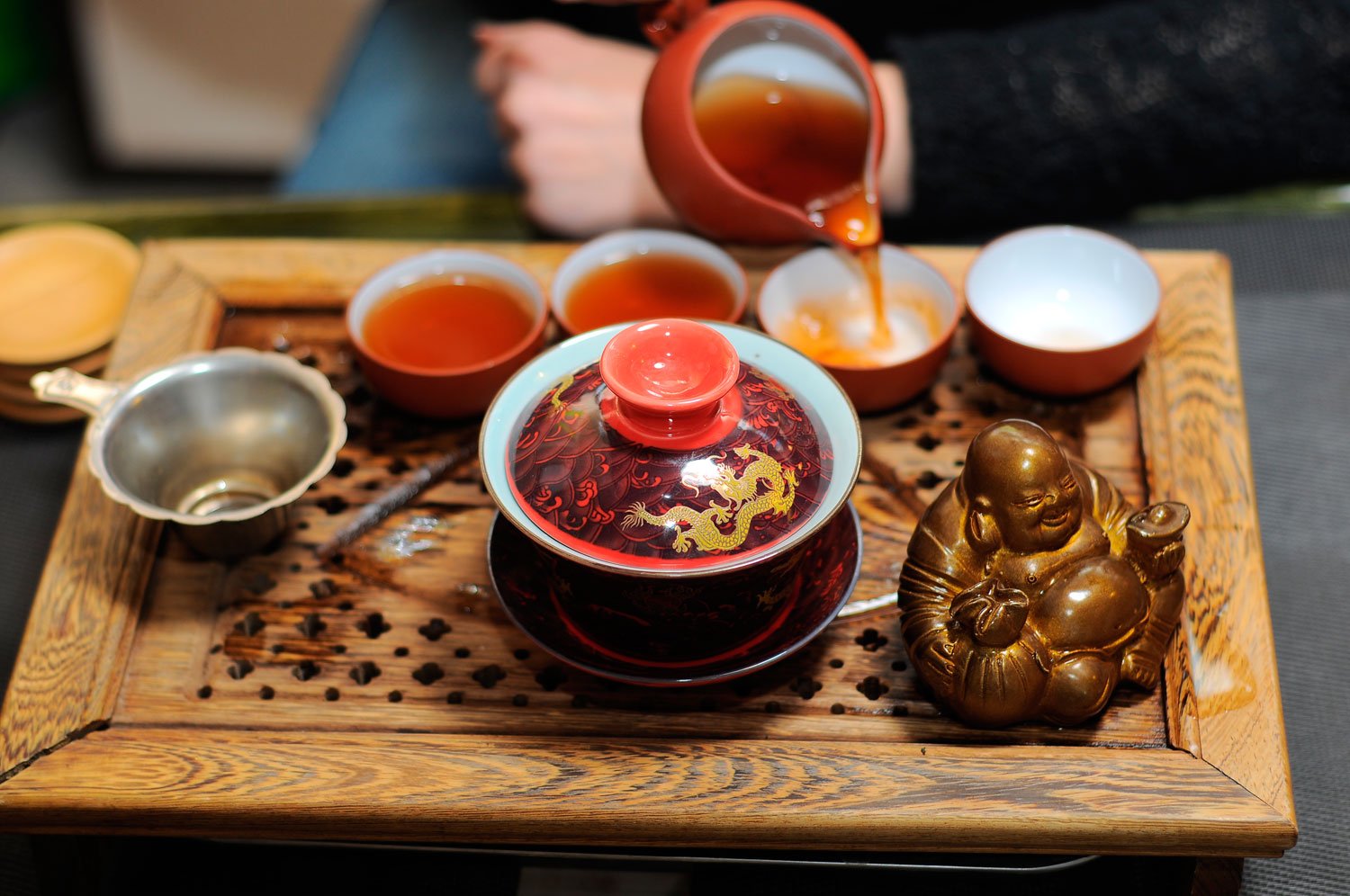 Чайная церемония цены. Чайная церемония. Чайная церемония в Китае. Чаепитие в Китае. Чайные традиции Китая.