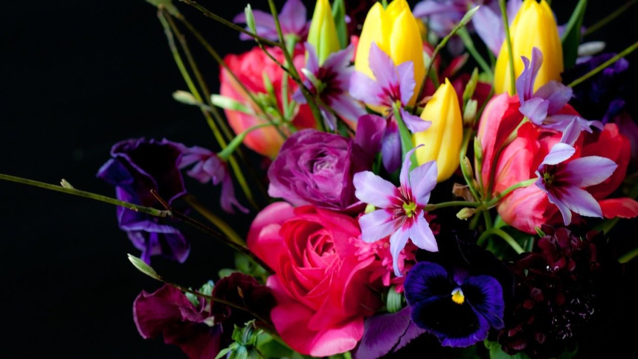 Красивый букет цветов HD