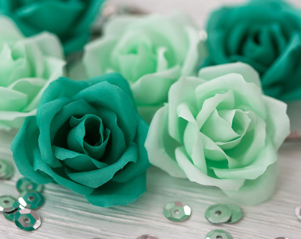 Красивый мятный цвет