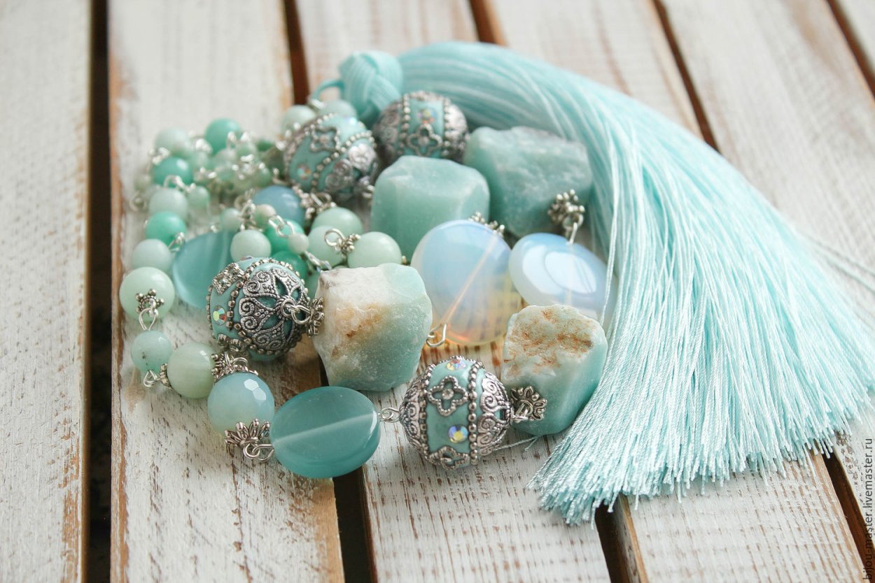 Украшения мятного цвета