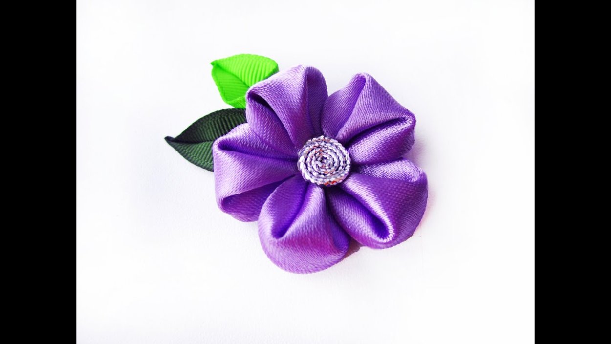 Лепесток цветка