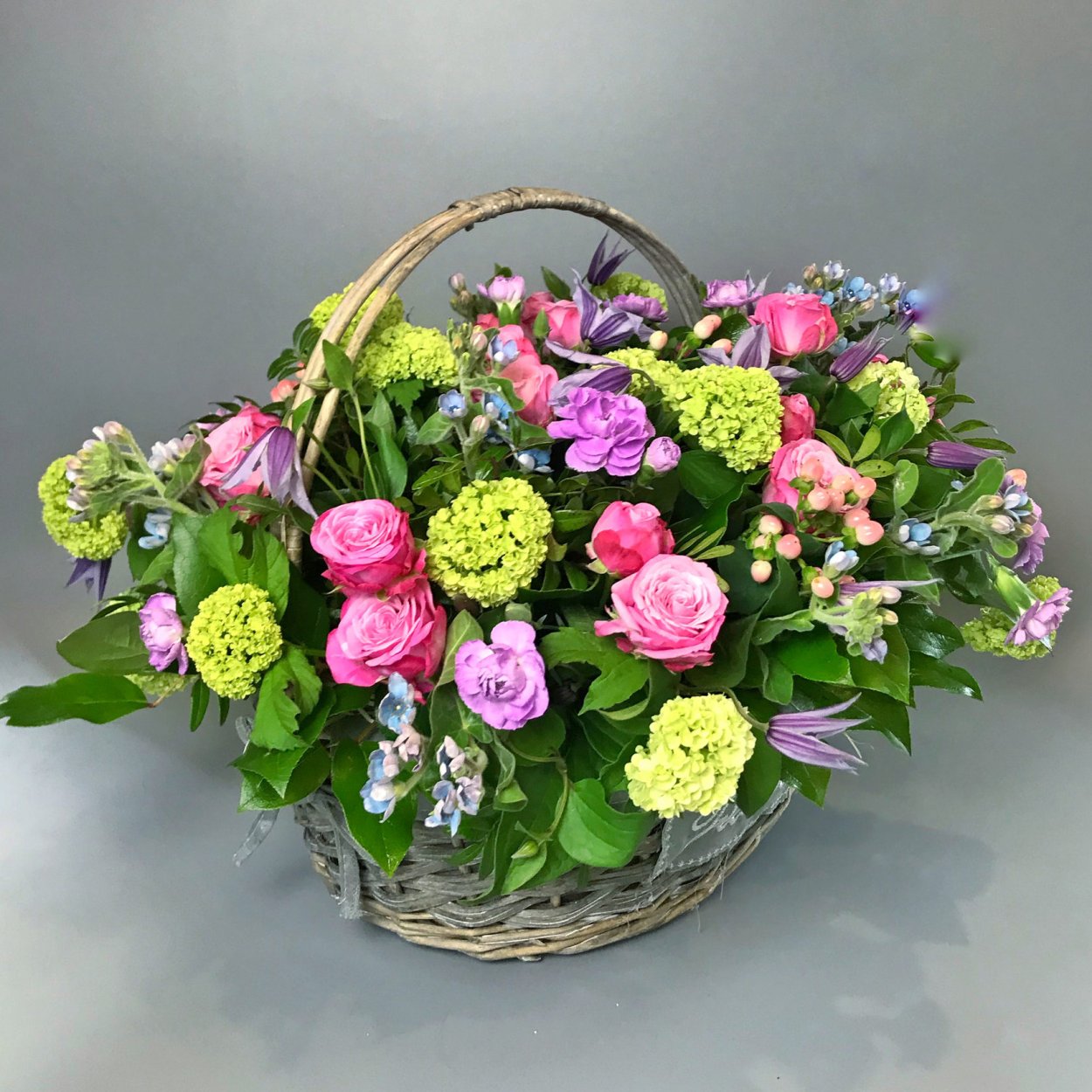 Красивые корзинки с цветами