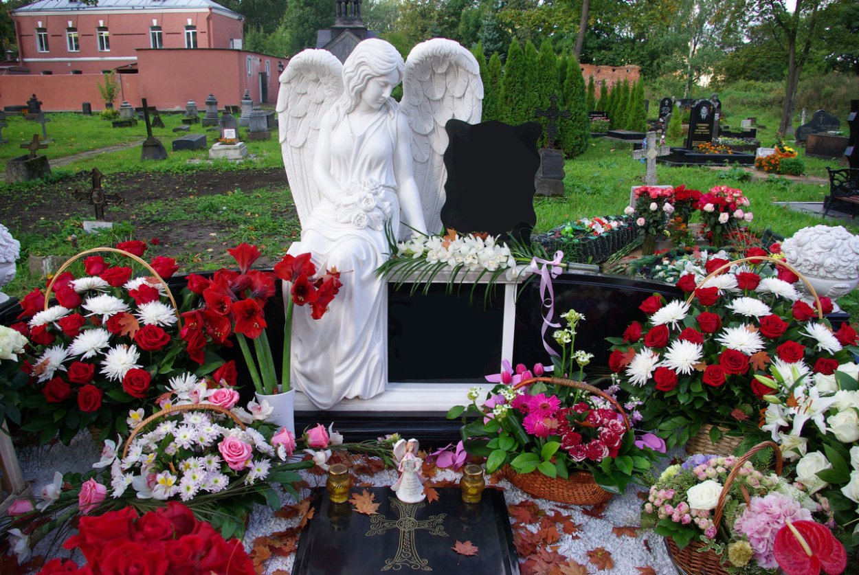 Красивые могилы