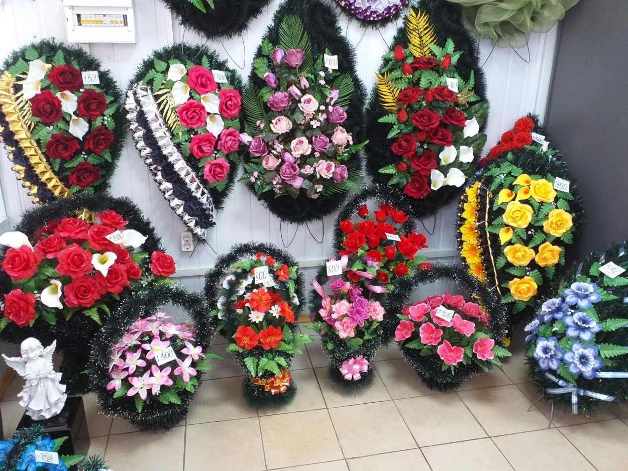 Венки на похороны