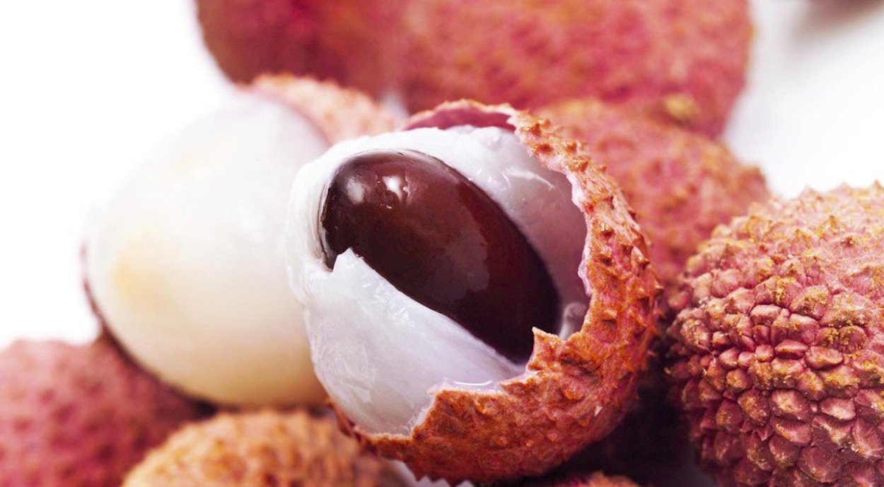 Экзотический фрукт рамбутан