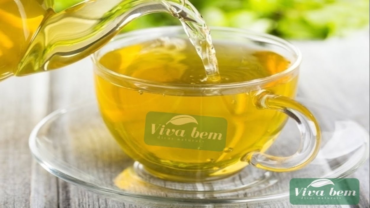 Чай с желтыми цветочками