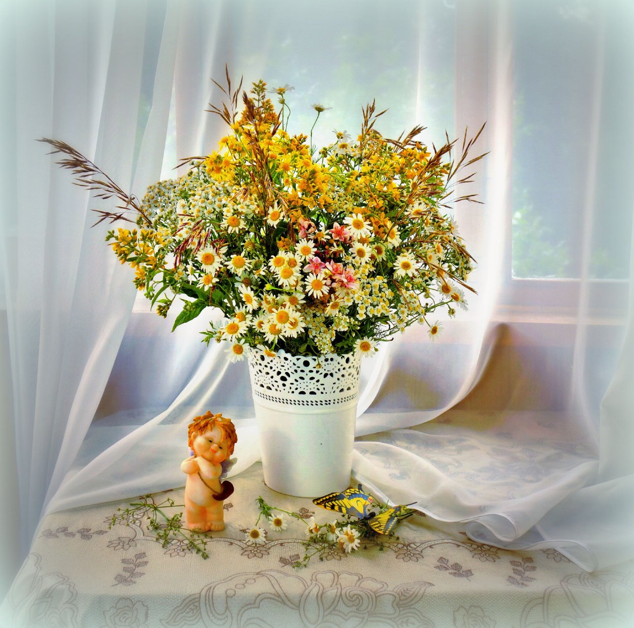 Осенний полевой букет