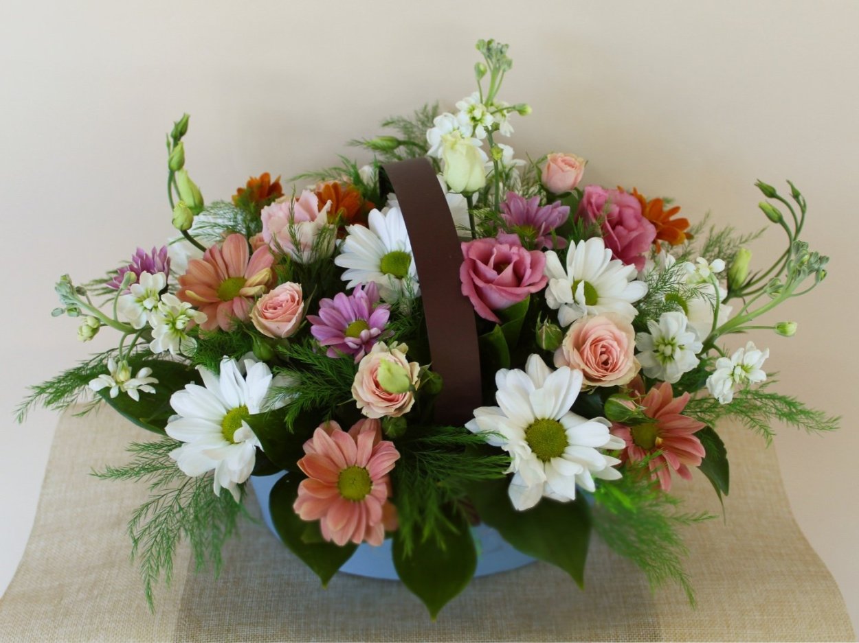 Композиция из хризантем