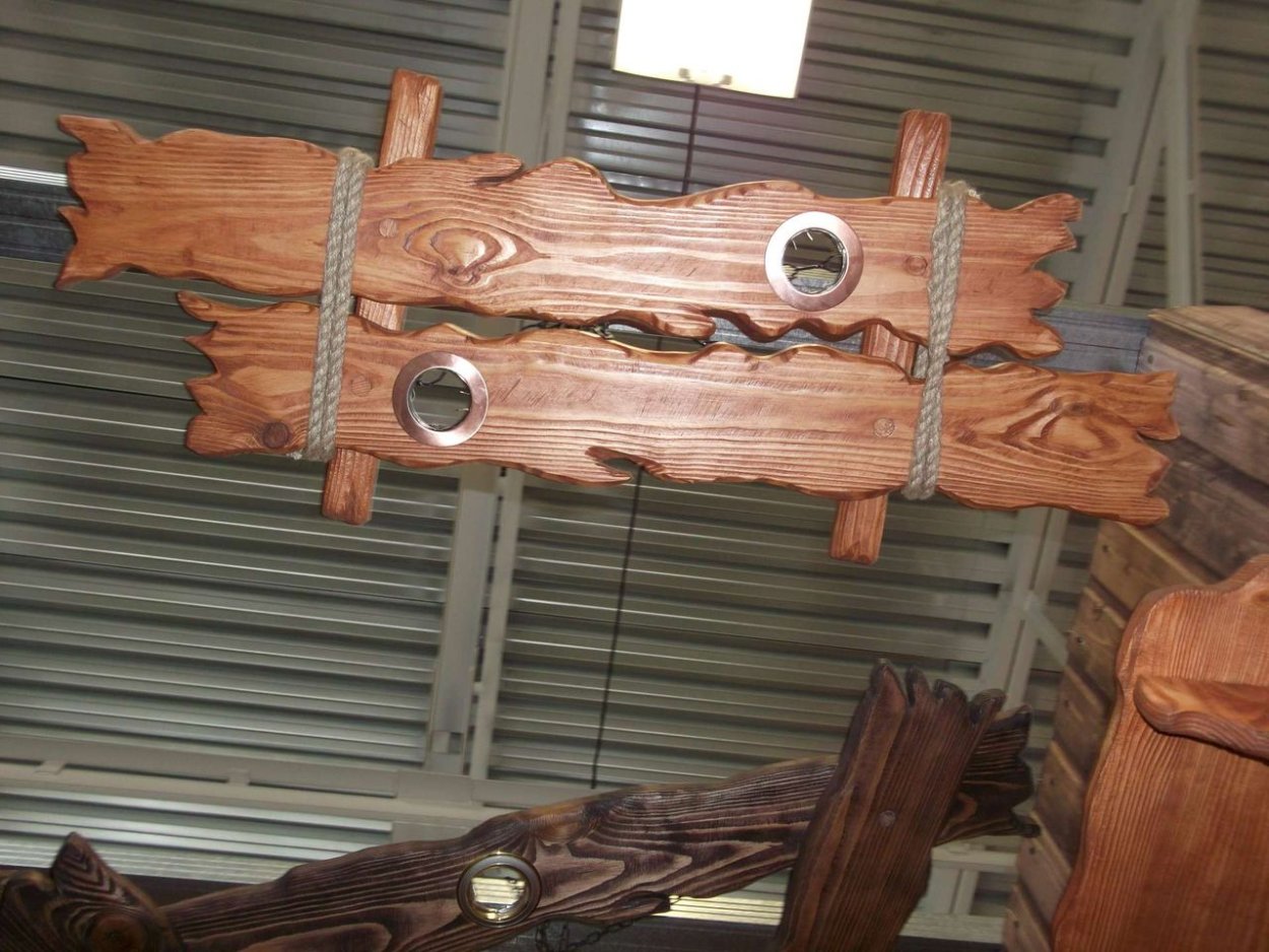 Люстра из горбыля