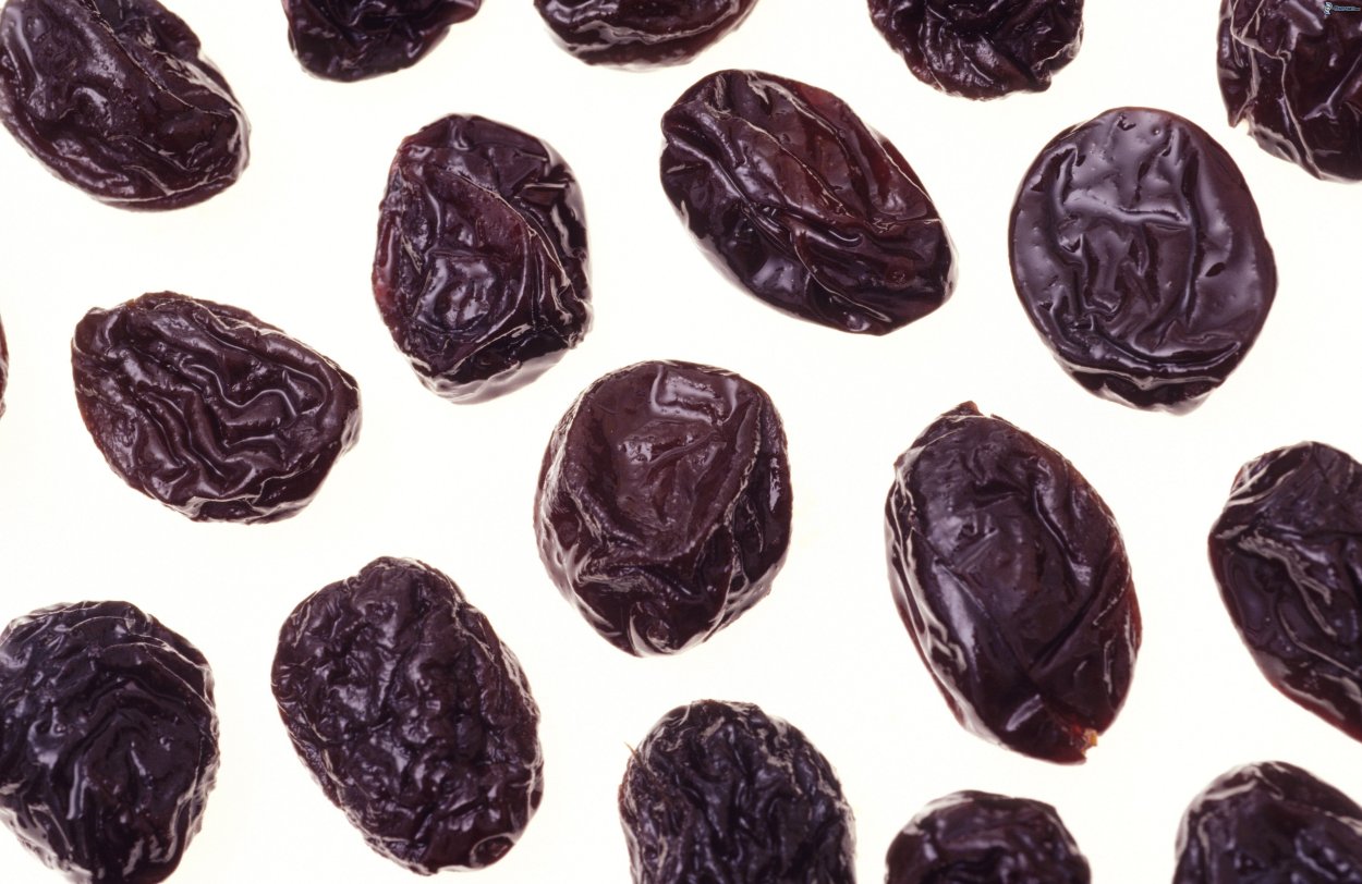 Сухофрукты чернослив