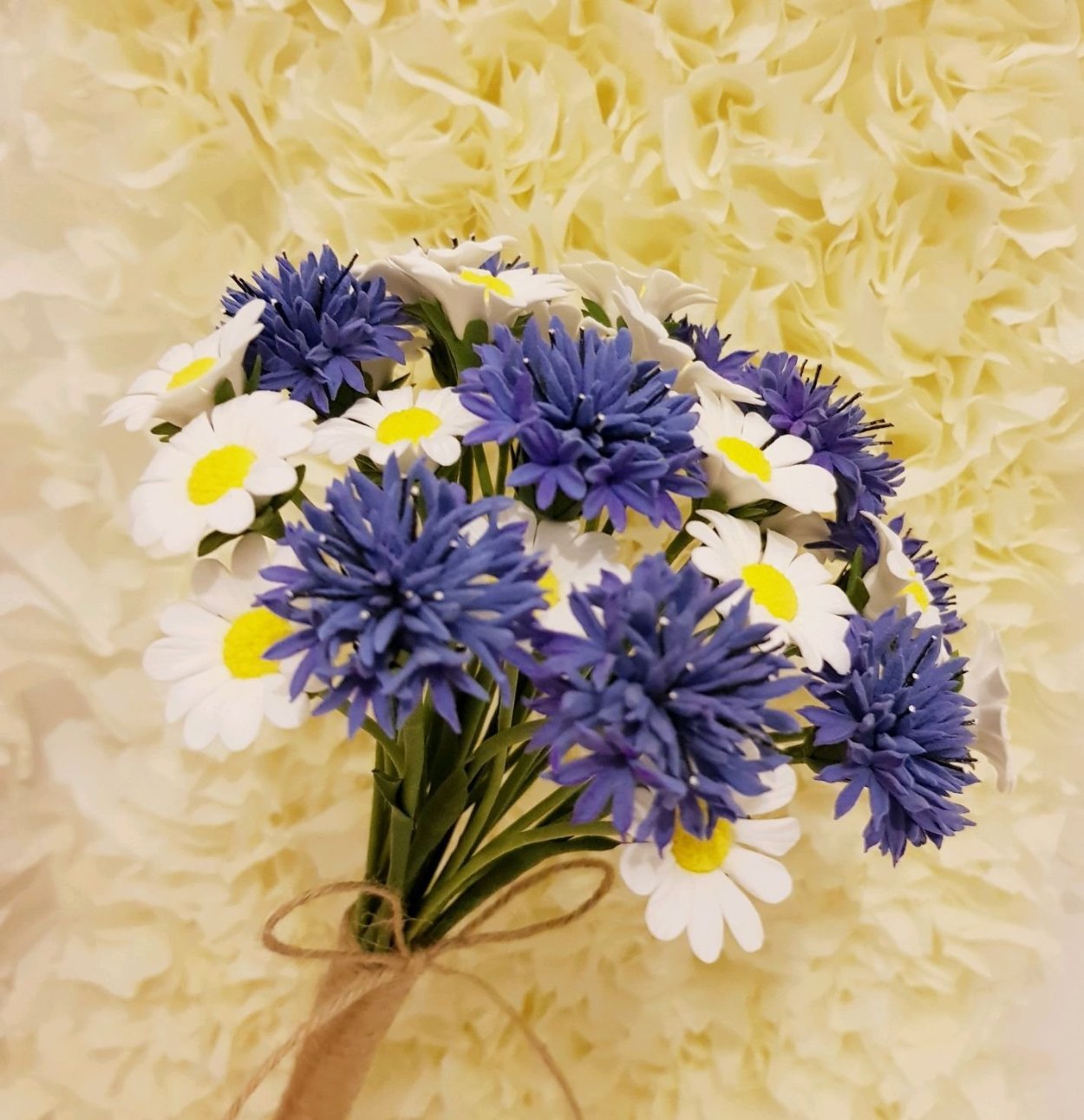 Ханс Эмменеггер букет Васильков