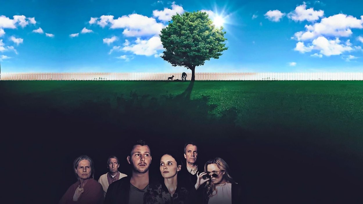 Под деревом фильм 2017