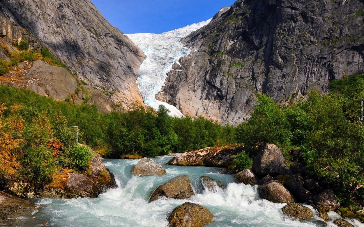 Исток реки Терек