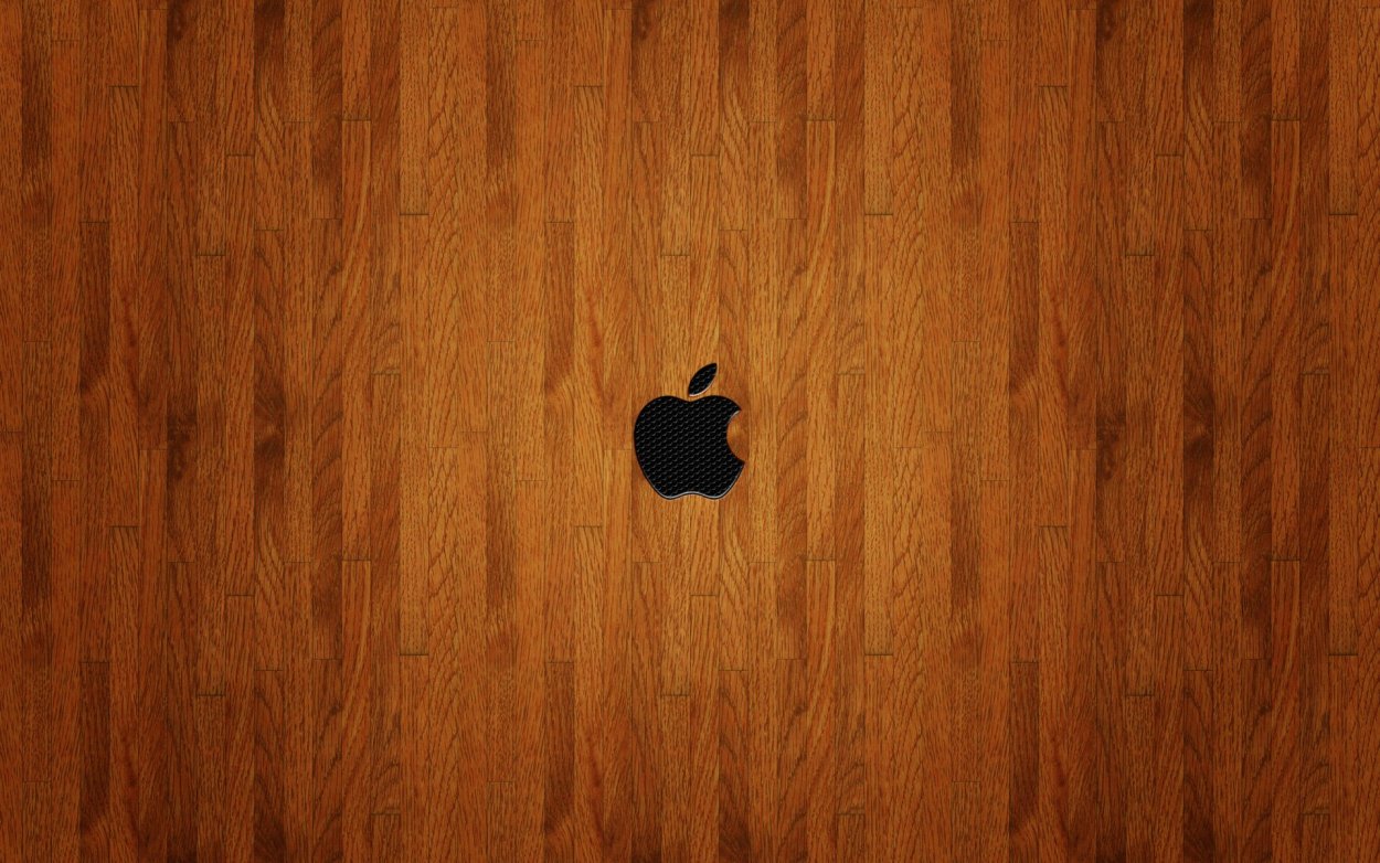 Заставка на рабочий стол дерево