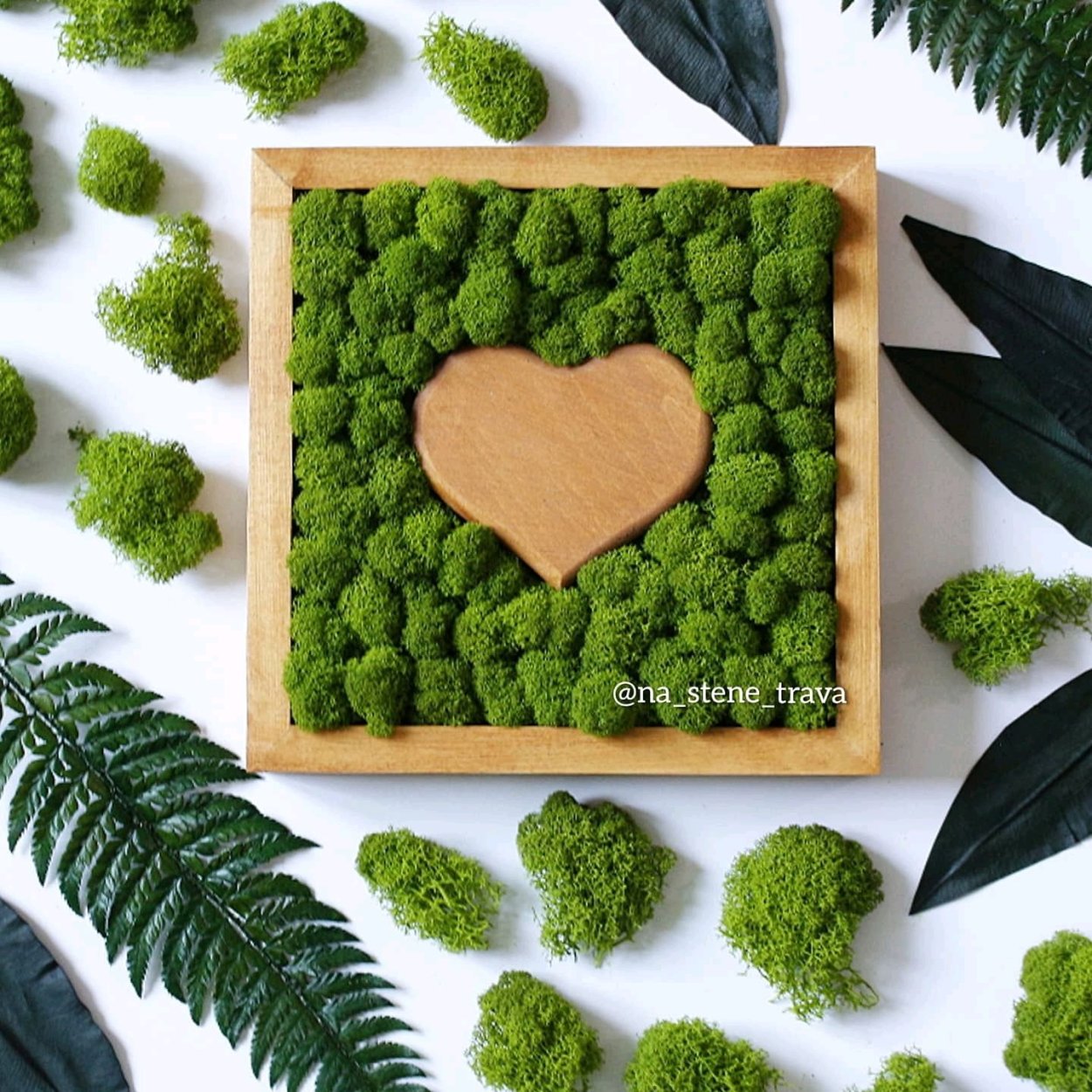 Сувениры из стабилизированного мха