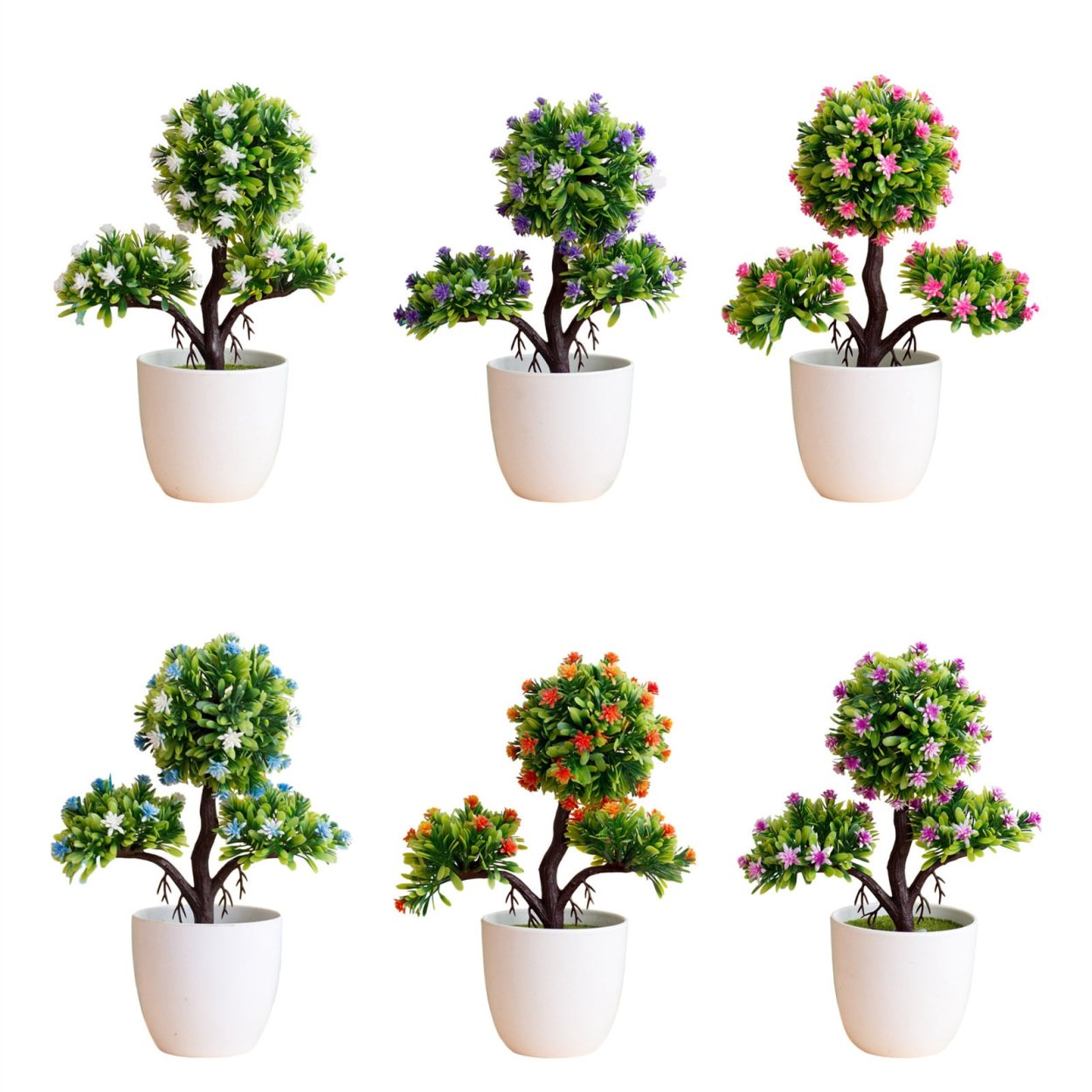 Маленькое деревце в горшке