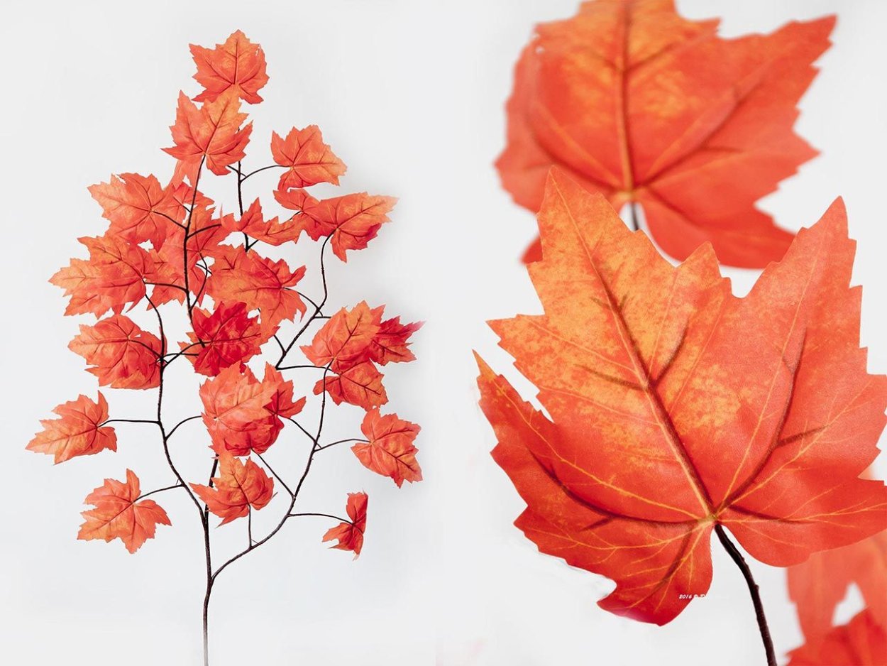 Искусственная ветка клена