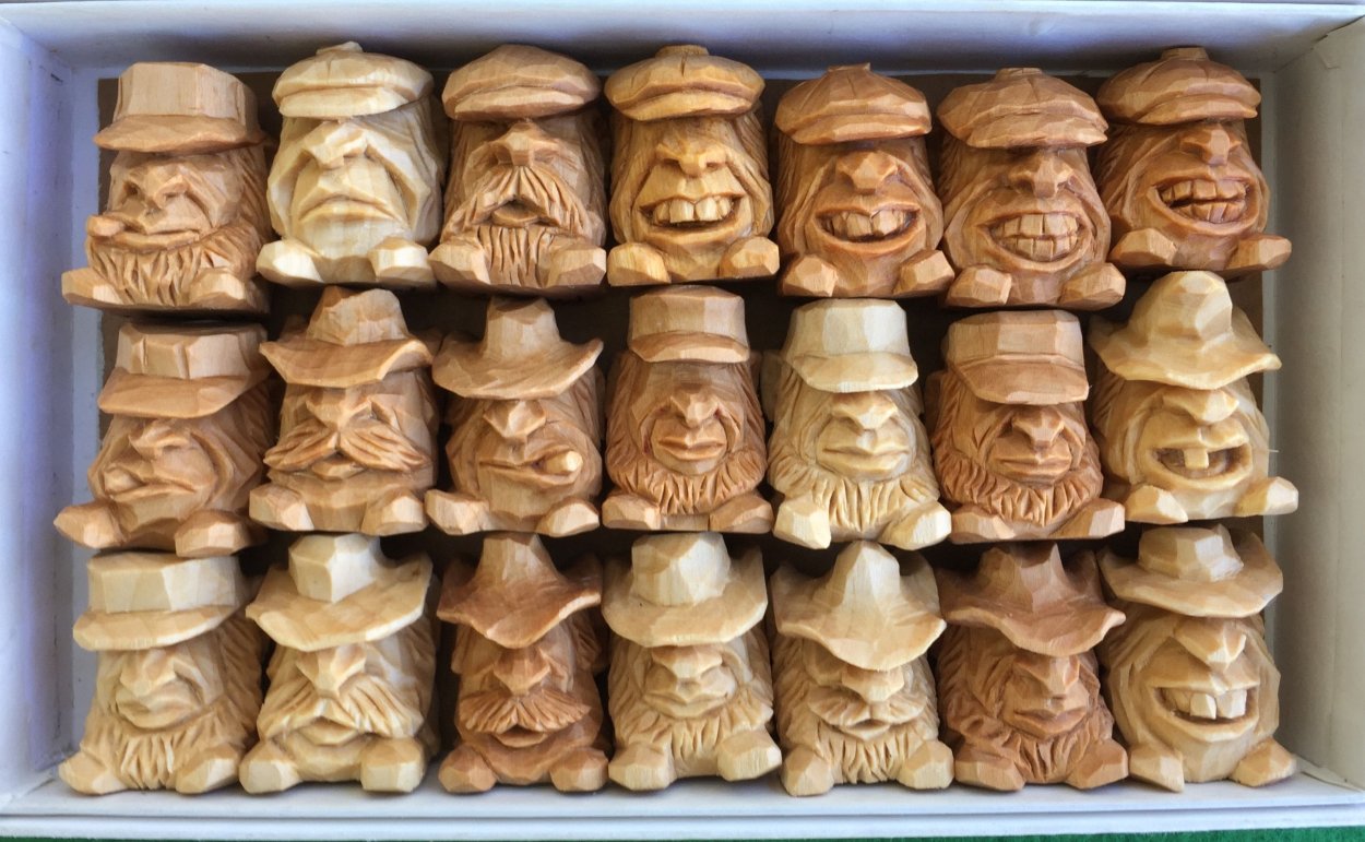 Айва обыкновенная куст