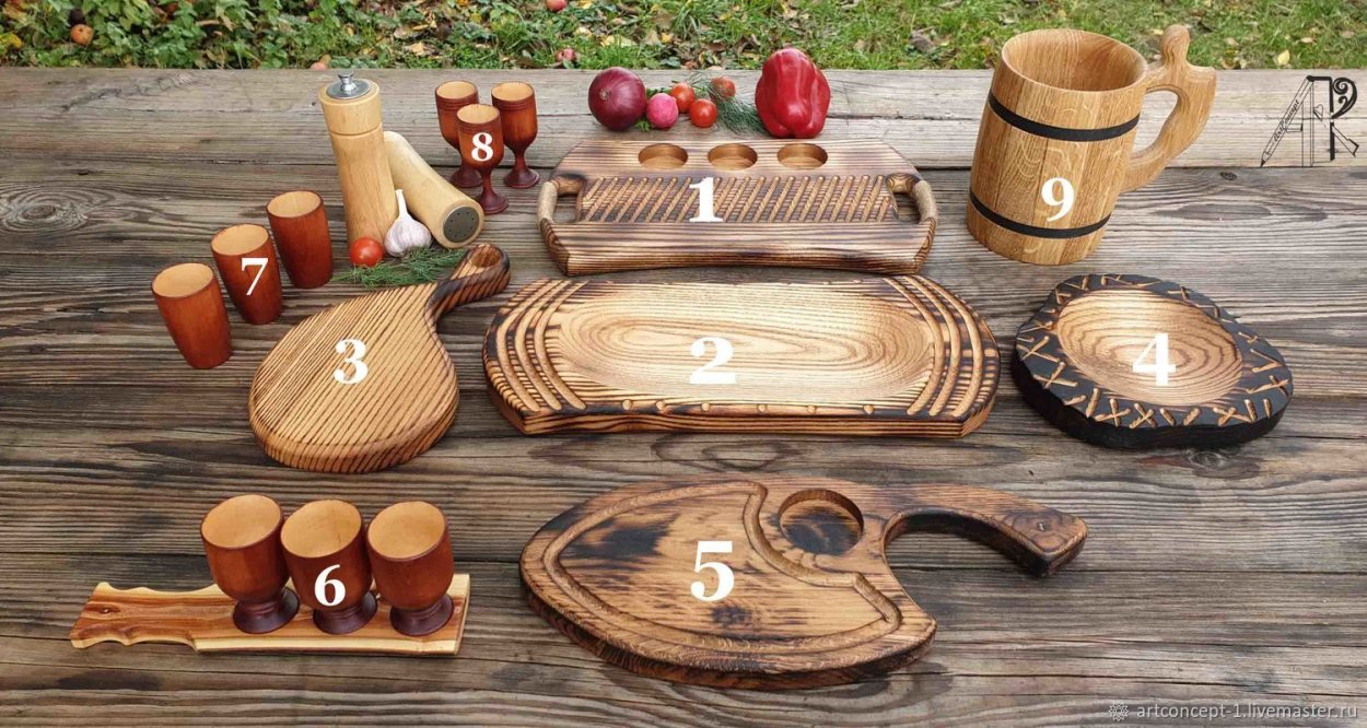 Заяц в дереве