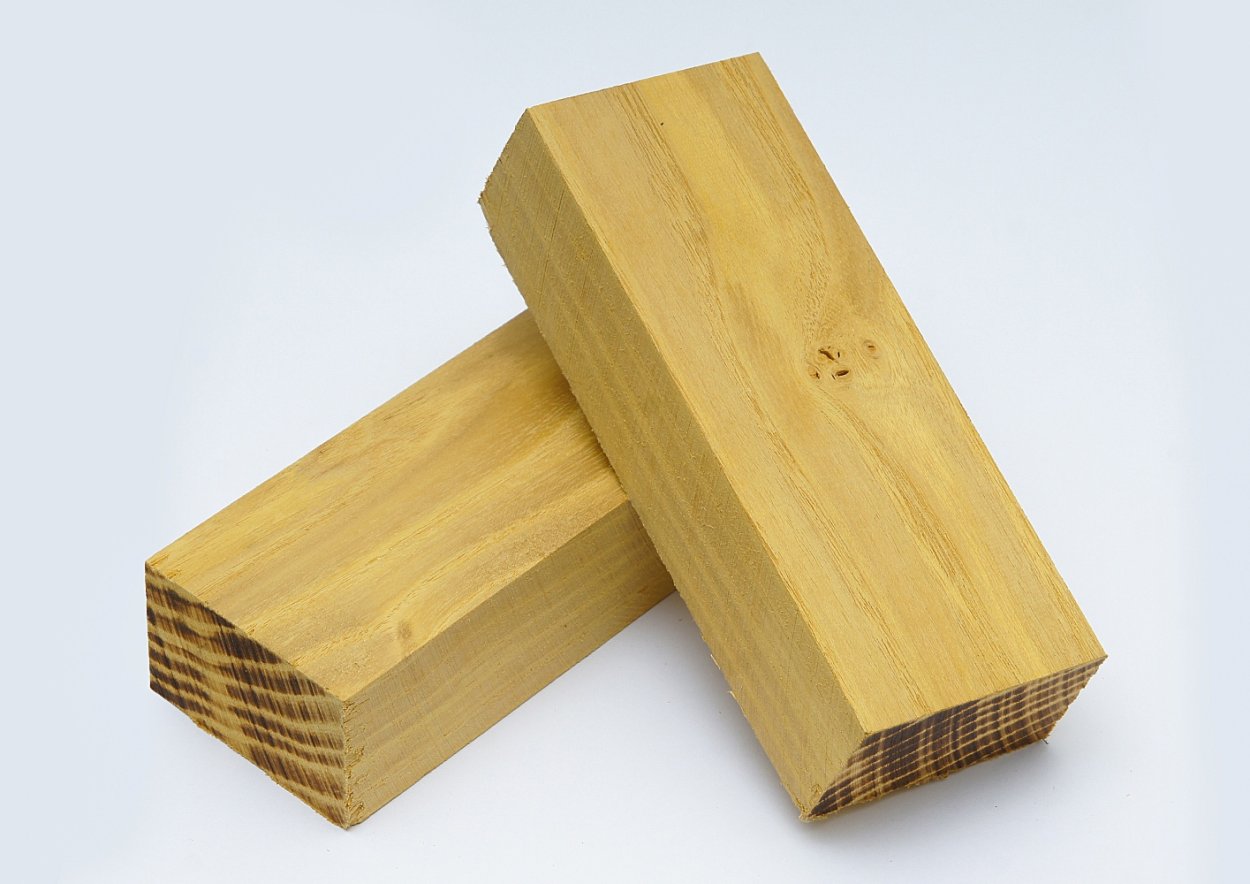 Граб обыкновенный дерево