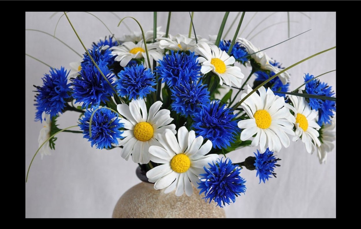 Эмменеггер букет Васильков