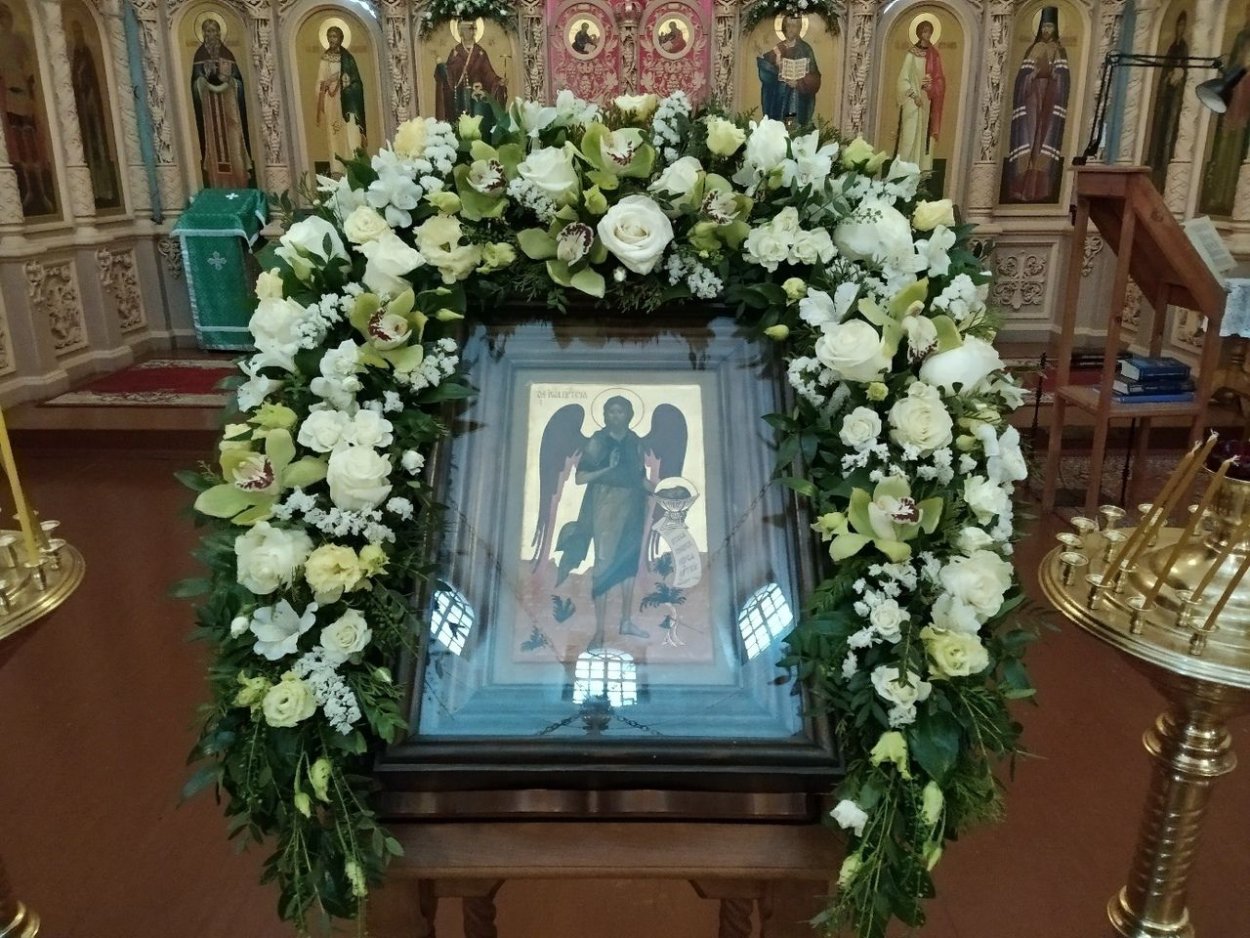 Галина Петровна Кондратьева флорист