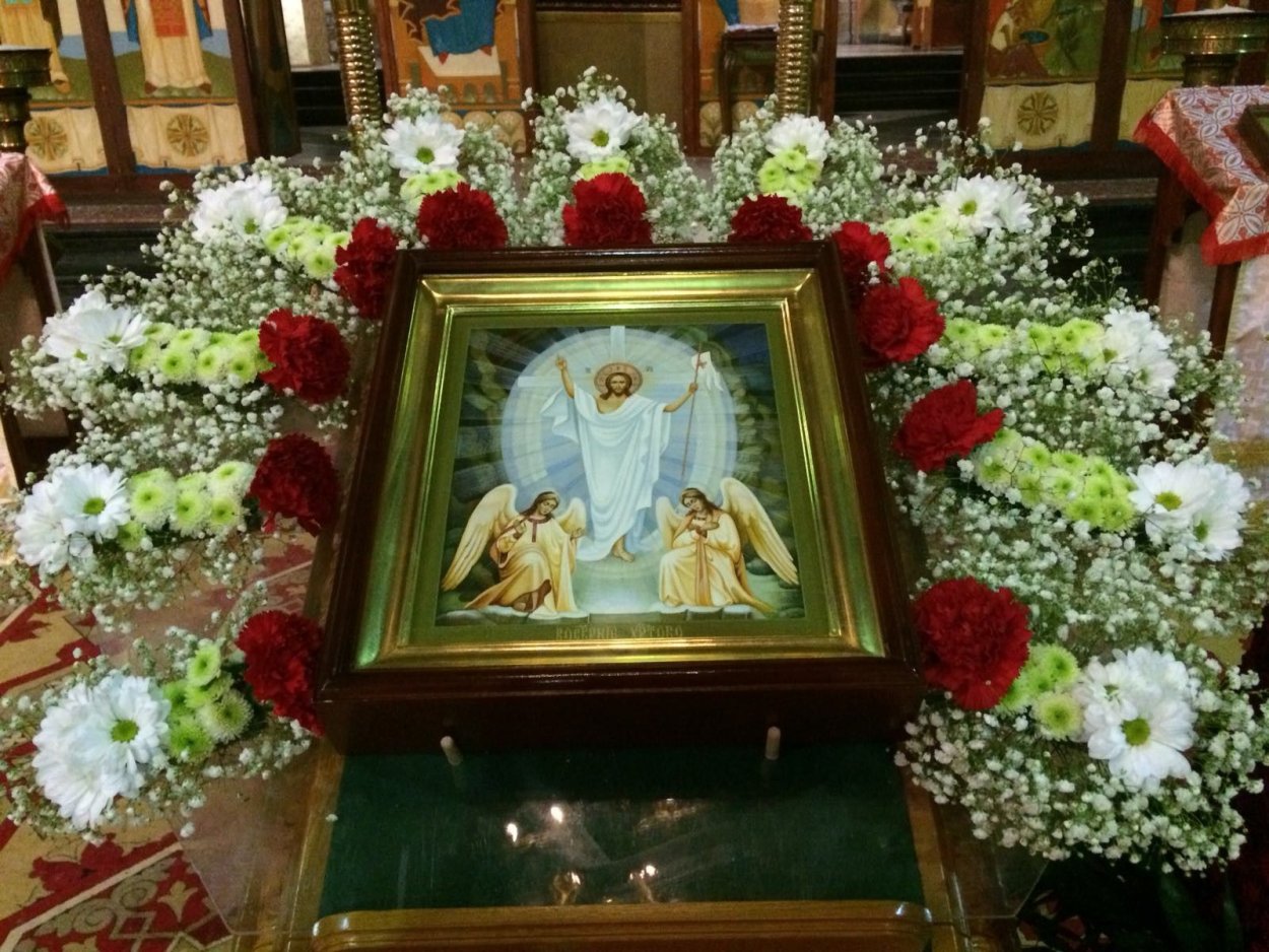 Храмовая флористика Гербера на