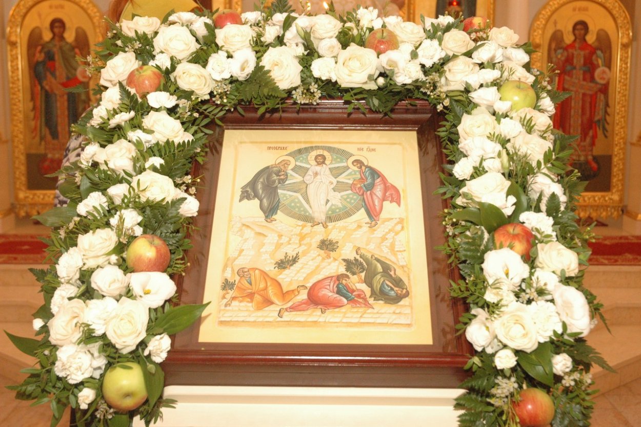 Храмовая флористика Преображение Господне
