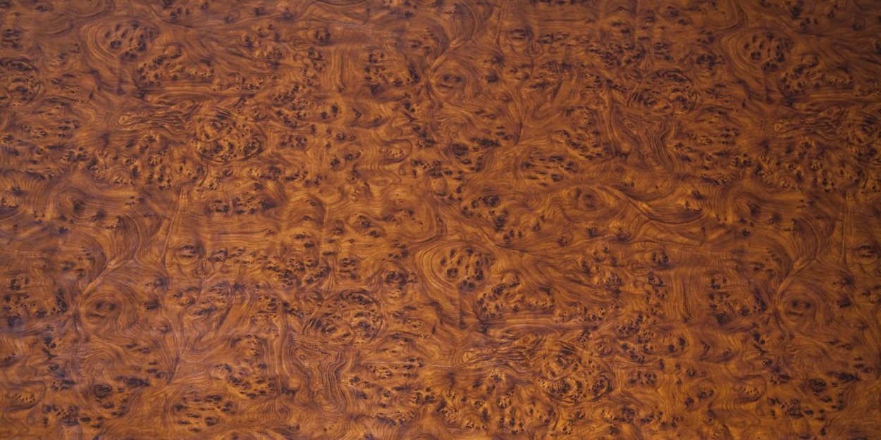 Шпон карельской березы