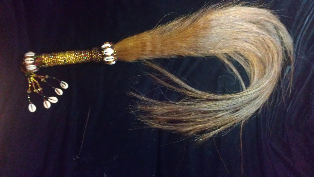 Причёска конский хвост женская