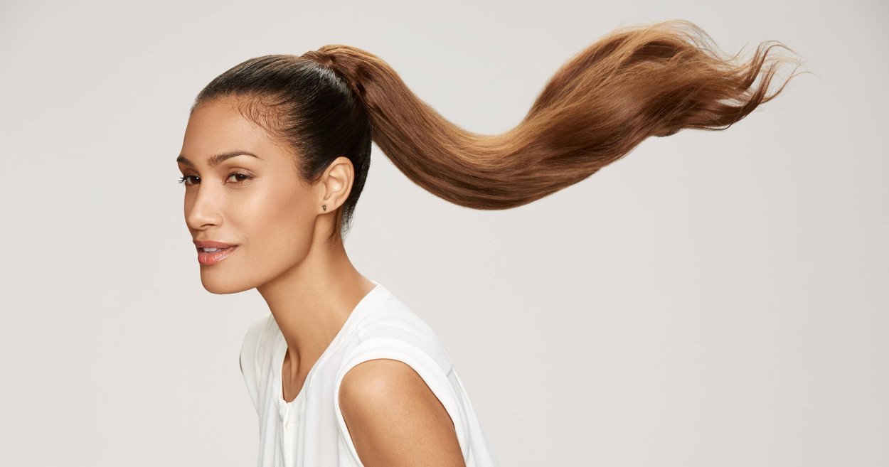 Прическа с хвостом на тренировке