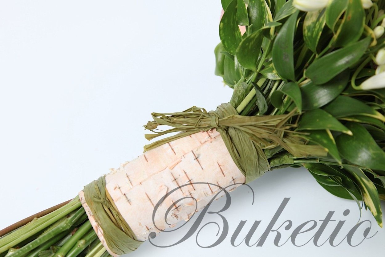 Свадебный букет с берёзовыми ветками