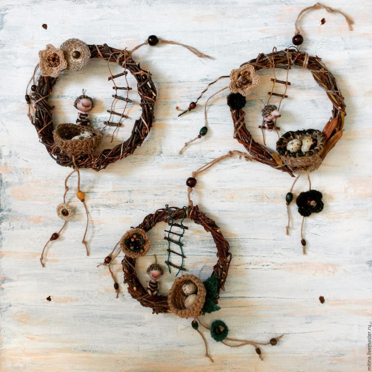 Венок с хлопком