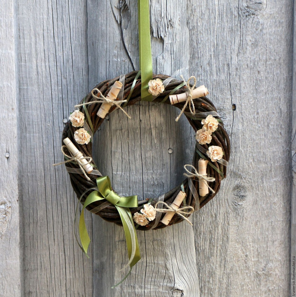 Веночки из березовых веток