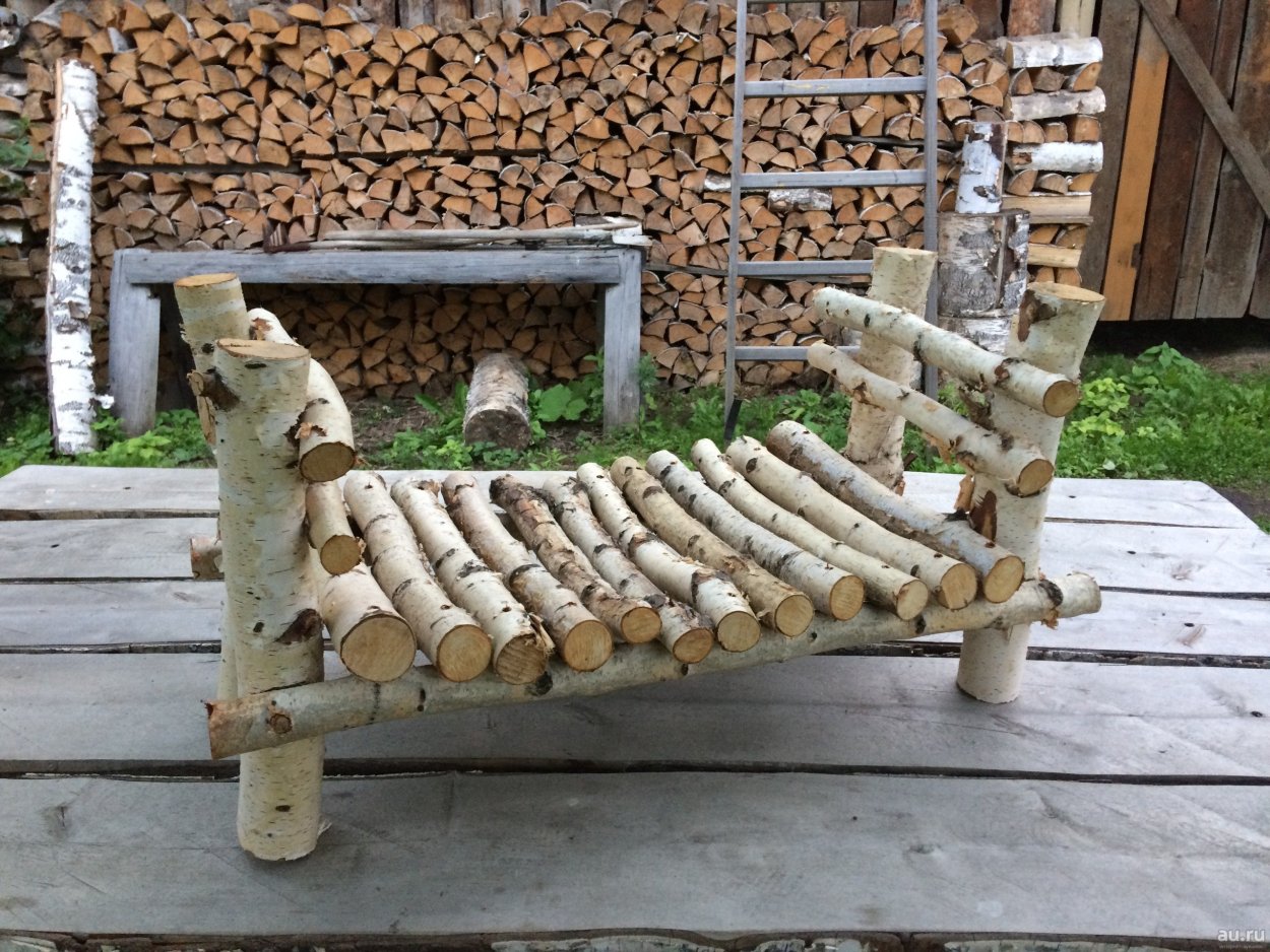 Туя Смарагд в рокарии