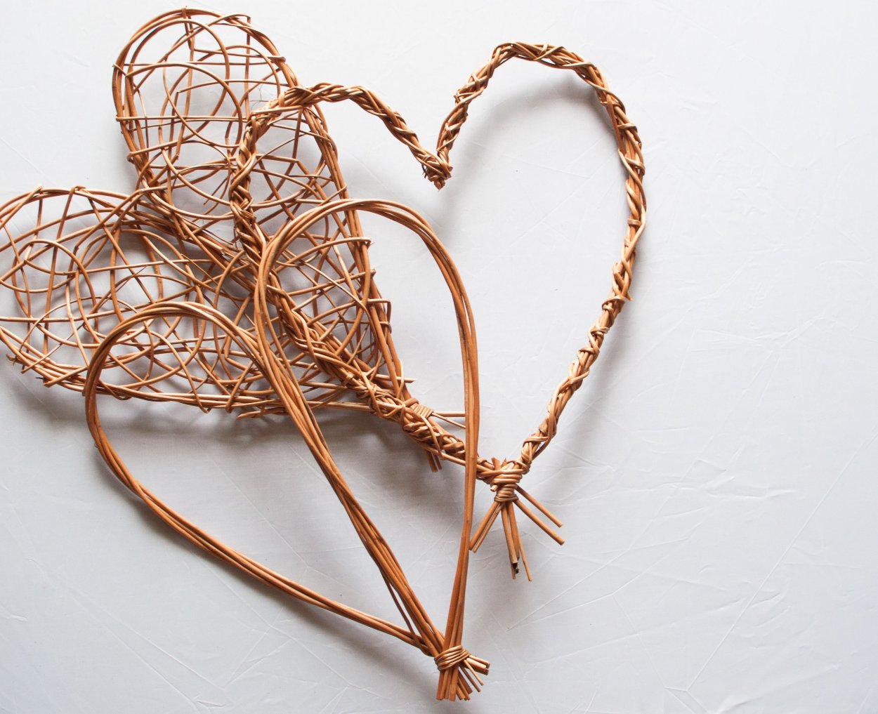 Декор из прутьев