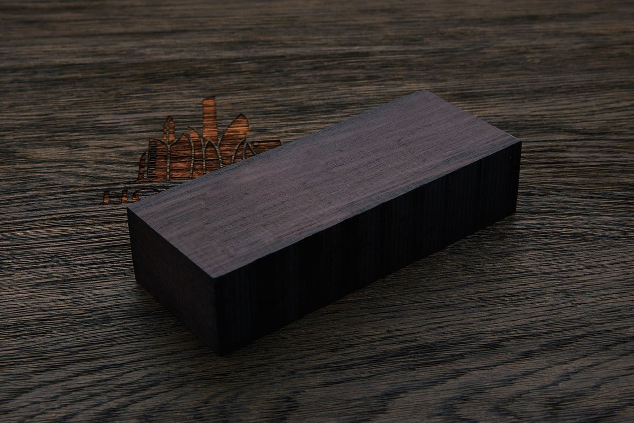Blackwood черное дерево