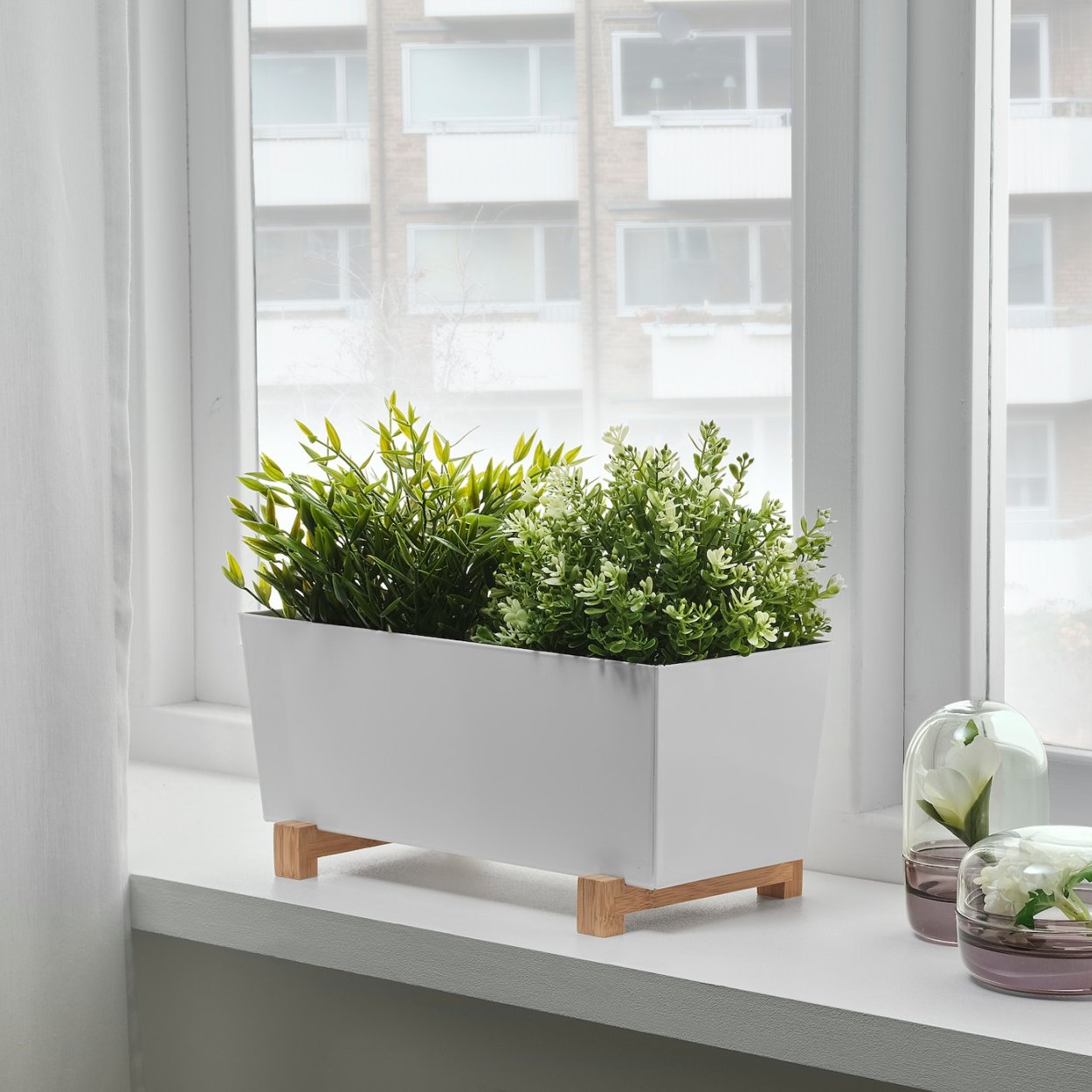 Crate &Barrel горшки