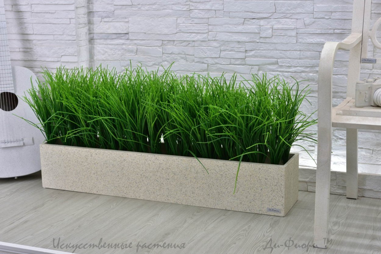 Искусственная трава в кашпо